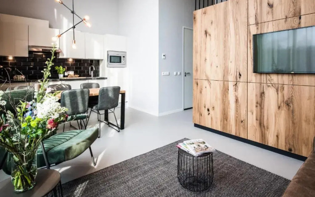 YAYS Amsterdam East by Numa