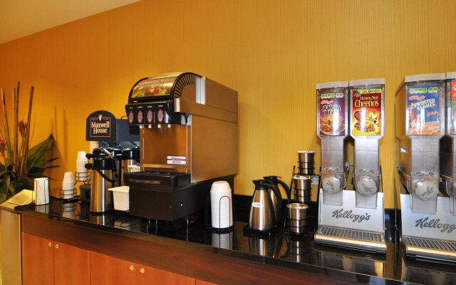 Best Western Plus Fresno Inn