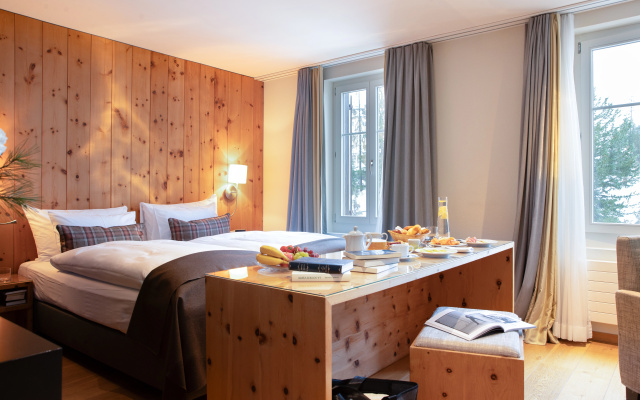 Adula Hotel