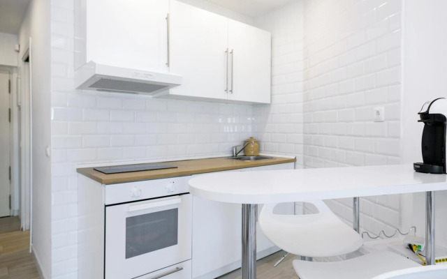 Sunrise Apartment 924