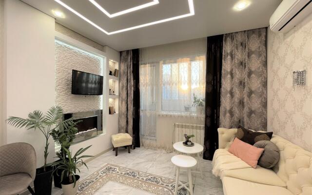 Сутки как дома на улице Дуси Ковальчук