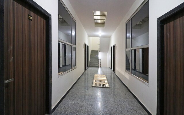OYO 12847 Hotel Kanha Palace
