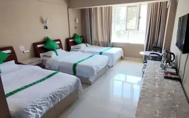 Nalati Puzhou Hotel