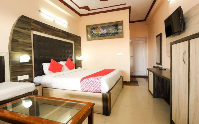 Oyo 28144 Hotel Krishna