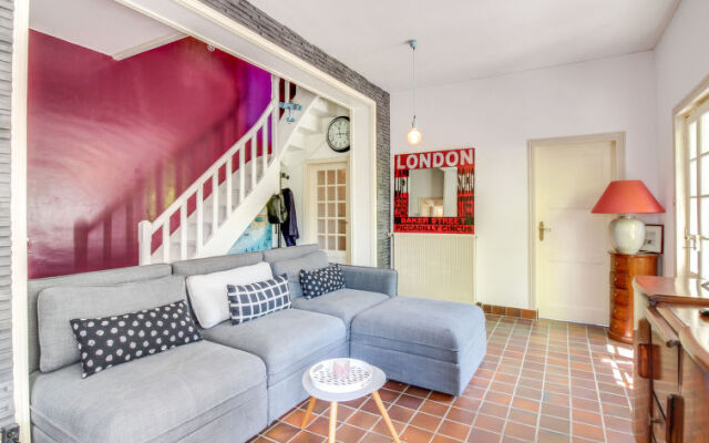Holiday Home La Roche Blanche