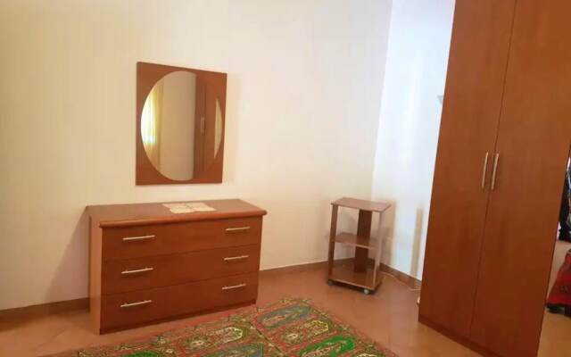 Apartment With 2 Bedrooms In Piazza Palatina, With Furnished Terrace - 5 Km From The Beach