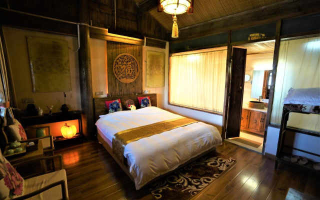 Yueke Courtyard Inn