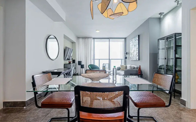 w Comfy 1BR w Fantastic Balcony in YOO