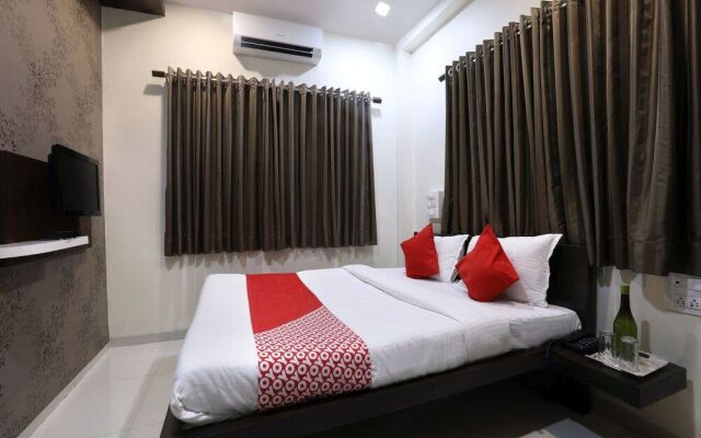 OYO 12205 Vishnupriya Regency