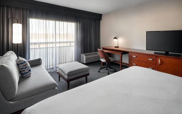 Courtyard by Marriott Seattle Southcenter