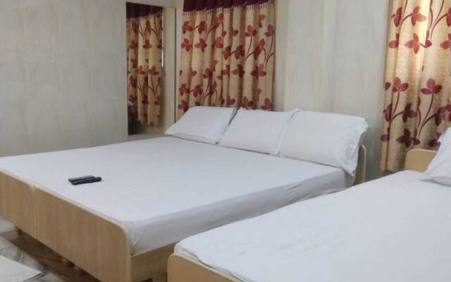 iROOMZ GVK Residency