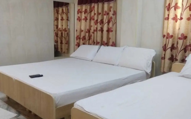 iROOMZ GVK Residency