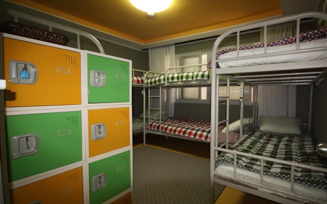 Zak's Guest House