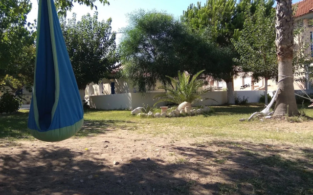 Sarantakis Apartments