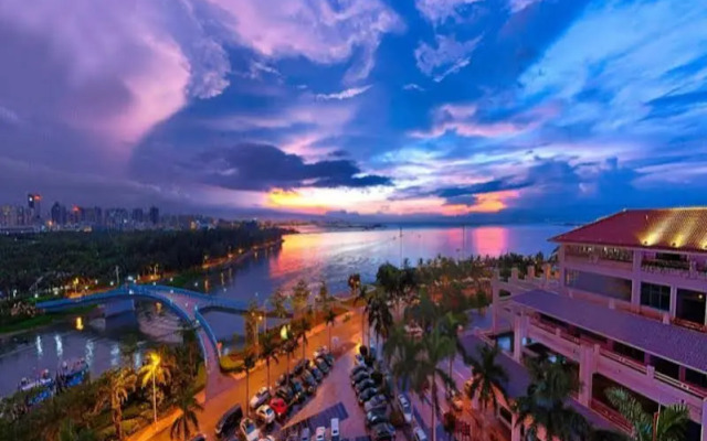 Guesthouse International Hotel Renaissance City Haikou