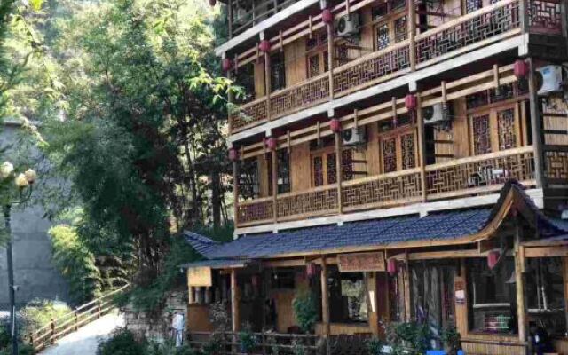 Yangjiajie Inn