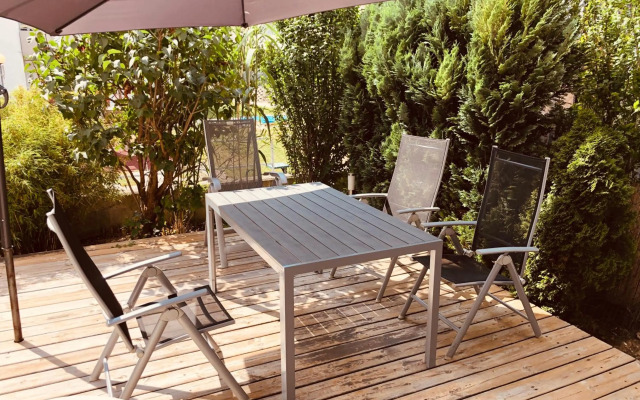 25h GARDEN Apartment LUXURY PLUS private Beach