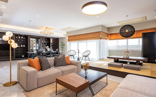 Japavista Xenith Premium – Lobby – Osaka