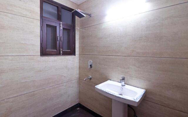 OYO 90025 Pari Residency