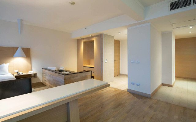 Wyndham Concepcion Pettra