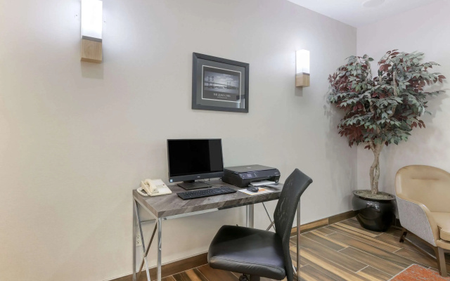 Comfort Inn & Suites Davenport - Quad Cities