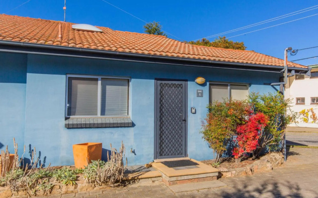 Charvel 1 35 Gippsland Street