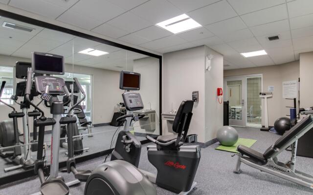 Holiday Inn Express Hotel & Suites St. Cloud by IHG