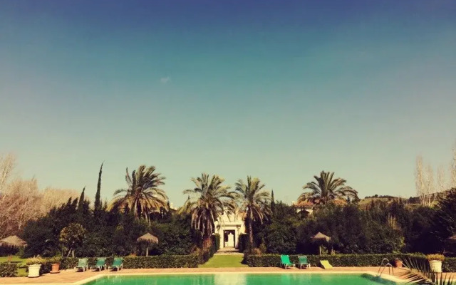 Hotel Monasterio
