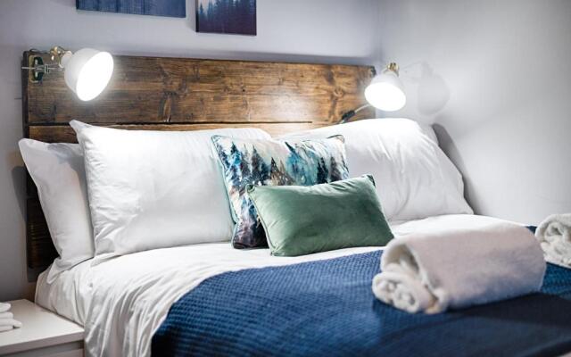 Murray Nest #2 - TV in Every Bedroom!