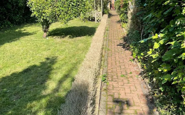 Beautiful House in SE London With a Huge Garden