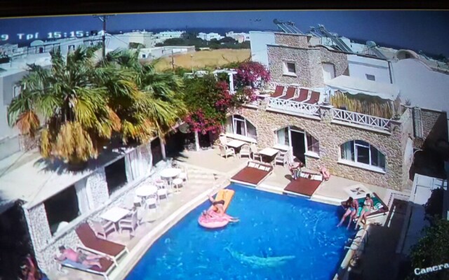 Bougainvillea Suites