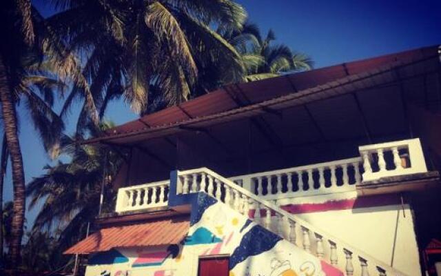 Breeze Hostel