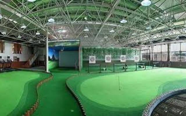 Tianbao Holiday Hotel