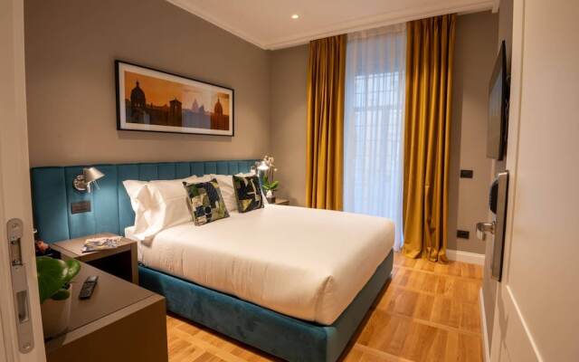 DOMUS 213 Guest House