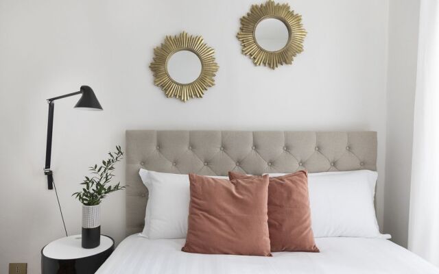 Lively 2BR in Trevi by Sonder