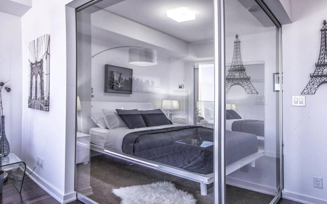 Life Suites Ice - Lake and City View
