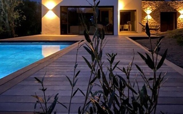 Le Rocher villa avec piscine à Figari