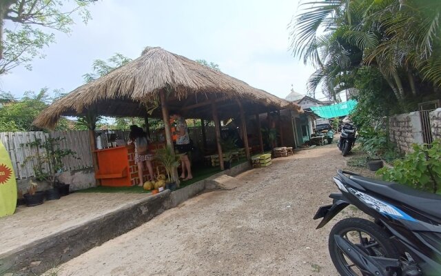 OYO 93626 Hi Homestay & Group
