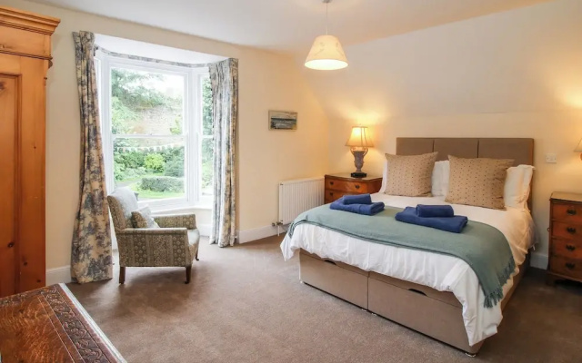 Dinham Court