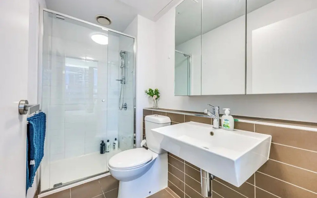StayAU Leisure 2BR Modern CBD Apt