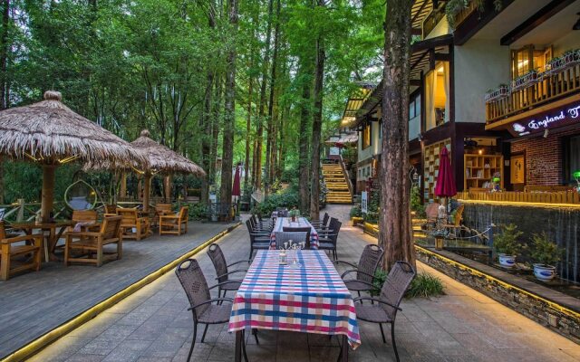 Wuyishan Old Street Sen Live British Inn