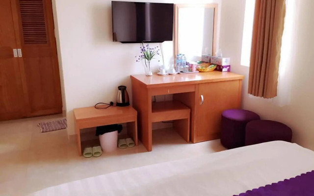 Lavender Hotel