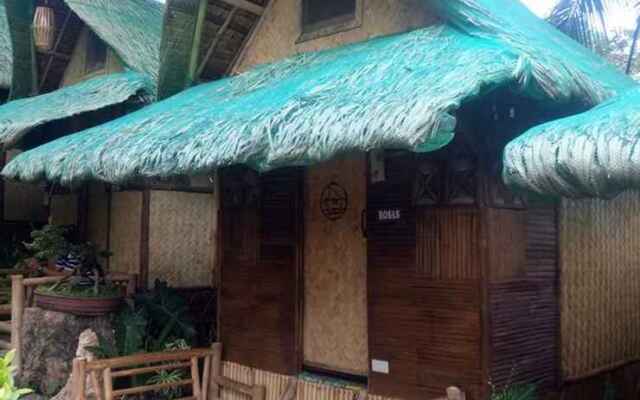 Bahay Kawayan Backpackers Inn