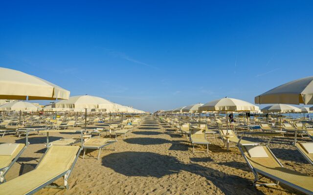 Hotel Dasamo - Dada Hotels