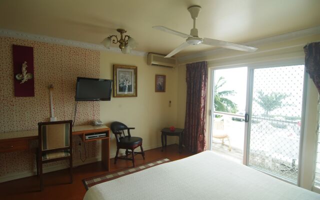 The Seaview Lodge