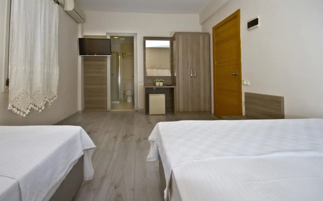 The Hotel 48