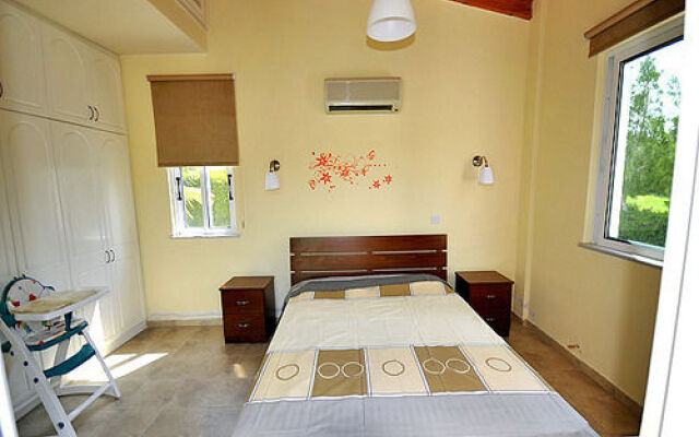 Z & X Holiday Villas - Pomos Area