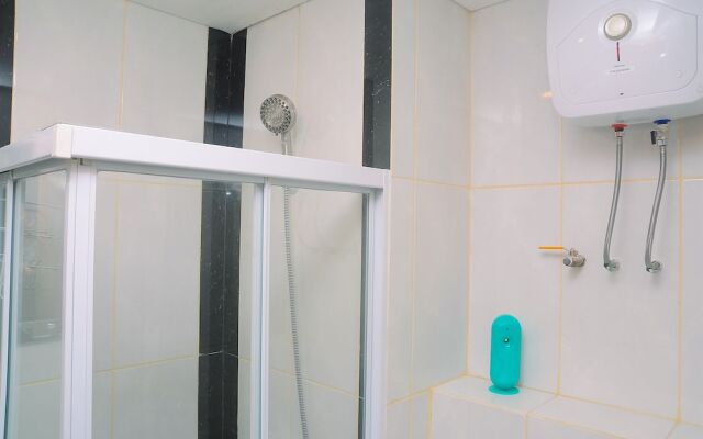 Cozy and Simple Living 1BR Grand Kamala Lagoon Apartment