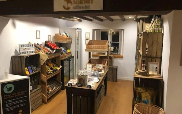 Horse & Groom - Upper Oddington