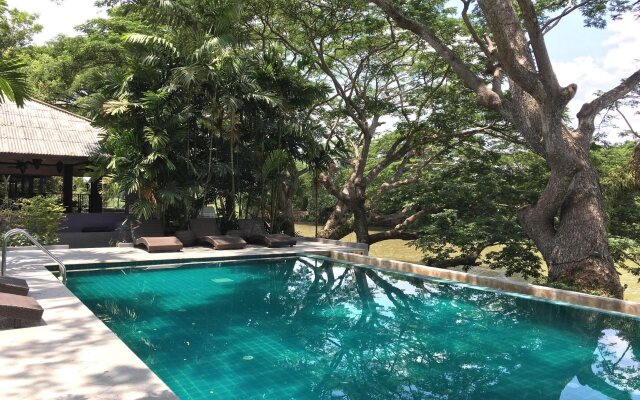 Baan Namping